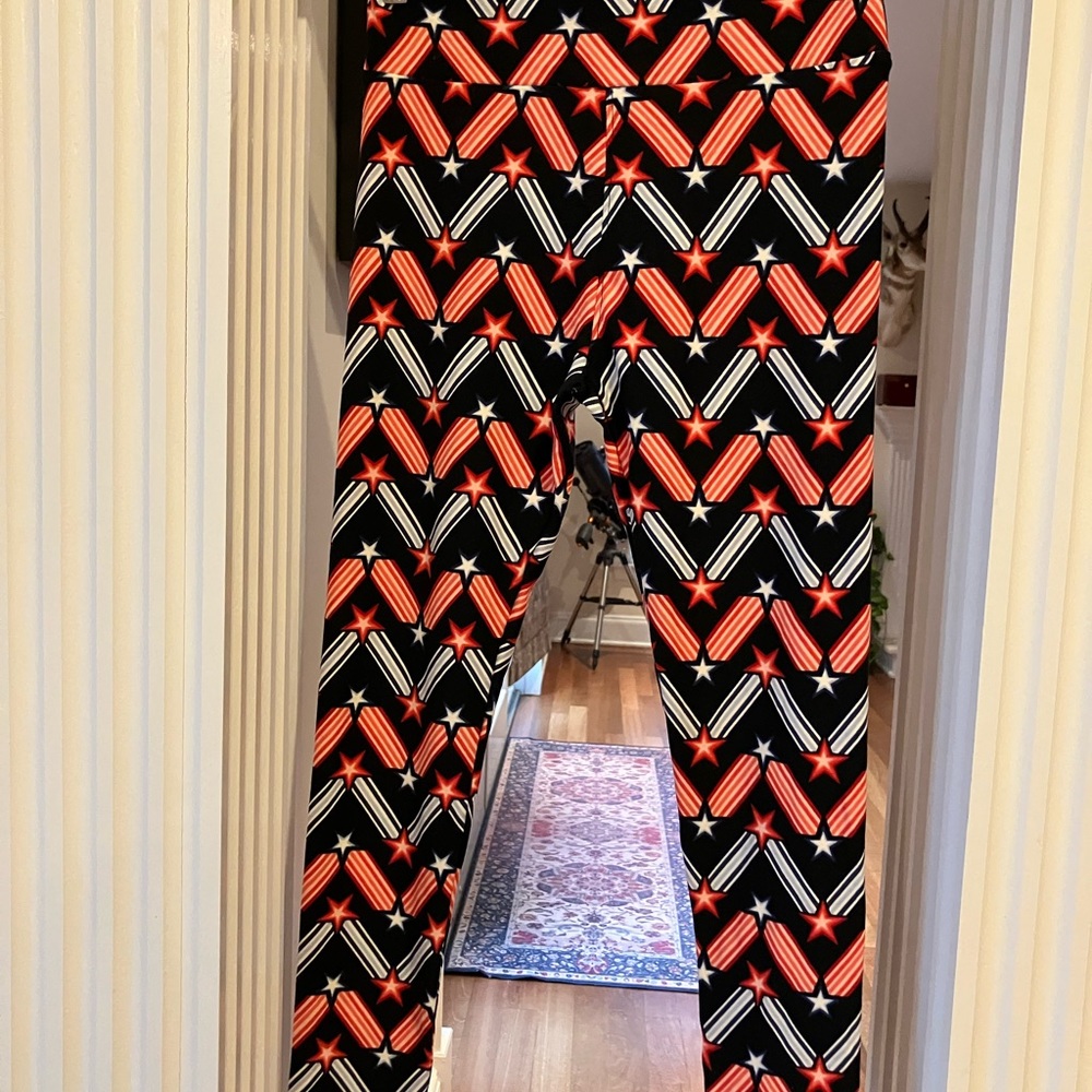LuLaRoe Ladies Leggings Stars & Stripes